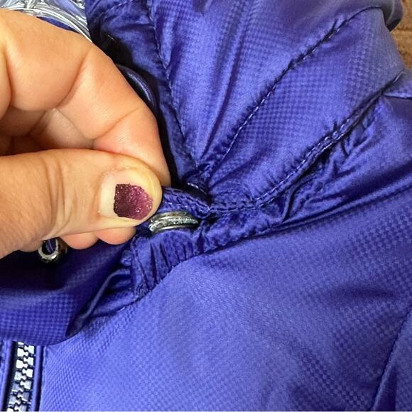 Land’s End Long Quilted Puffer Jacket with Snap on Hood - ROYAL BLUE - Picture 5 of 7